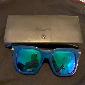 Rag and Bone Polarize dark blue sunglasses